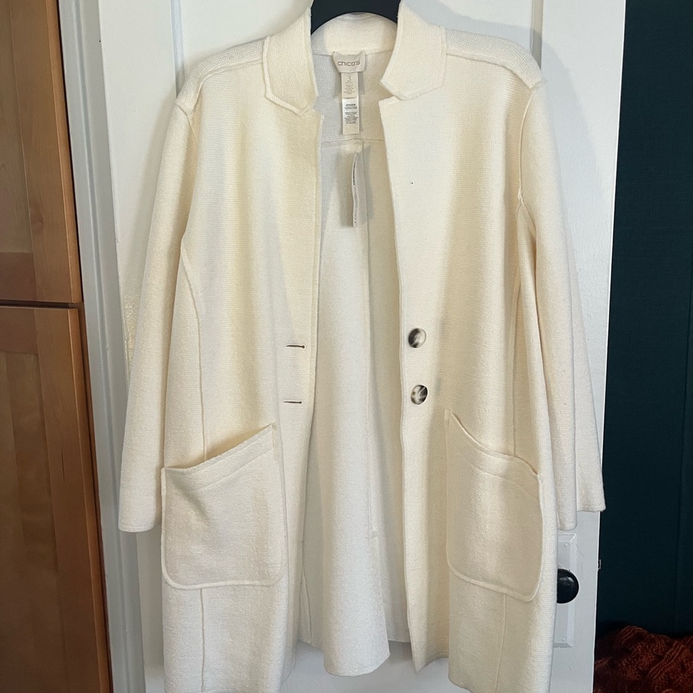 Chico's Elegant Cream Trench Coat